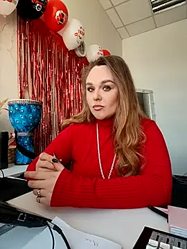 Juicy PeachLux online show from 1, 3, 2026