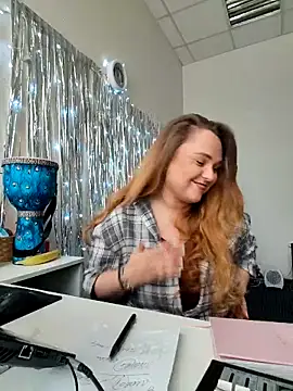 Juicy PeachLux online show from 18, 1, 2026