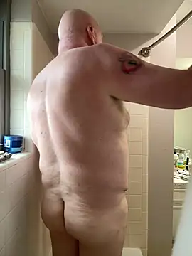 superbearboss online show from 10, 2, 2026