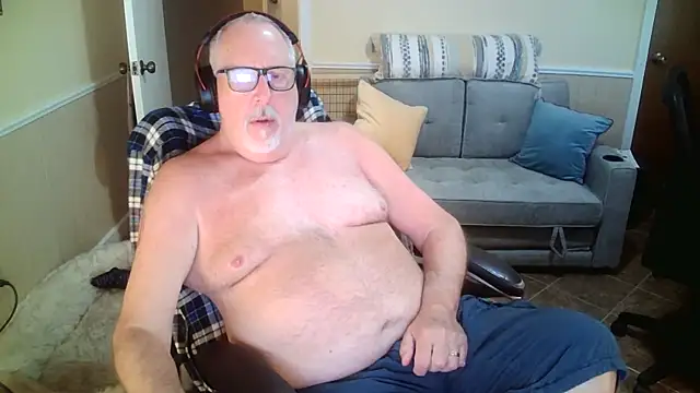 superbearboss online show from 12, 4, 2026