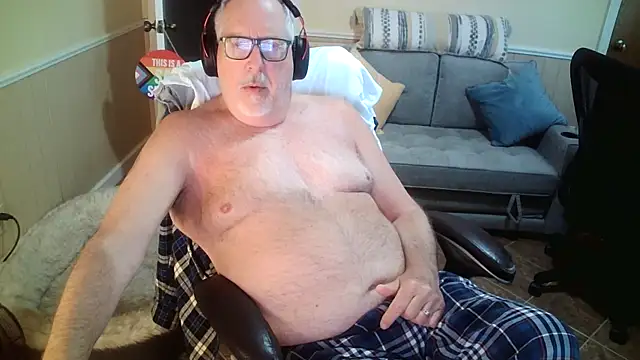 superbearboss online show from 26, 4, 2026