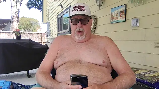 superbearboss online show from 23, 3, 2026