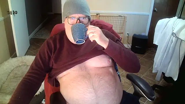 superbearboss online show from 2, 11, 2025