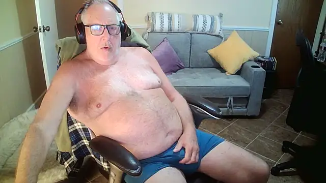 superbearboss online show from 15, 6, 2026