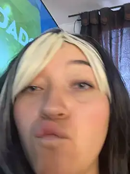 Karina Leon online show from 31, 7, 2026