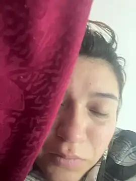 Karina Leon online show from 15, 4, 2026