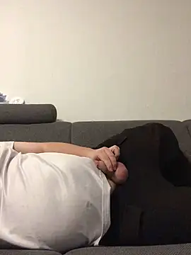 Snapshot of Derbaer1990 chatting on 9, 11, 2025 Derbaer1990 online show from 9, 11, 2025