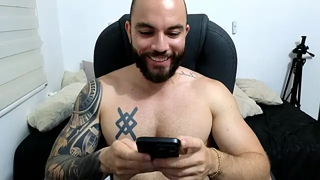 Isaac Carter online show from 11, 3, 2026