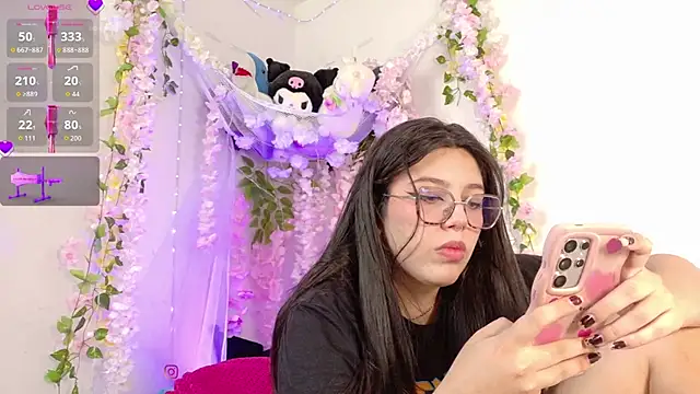 Snapshot of chelsea__coo chatting on 27, 9, 2025 chelsea coo online show from 27, 9, 2025
