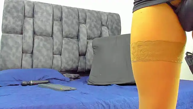 davinaclaire online show from 22, 4, 2026