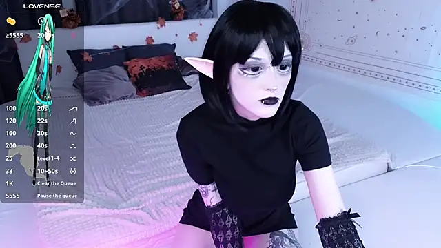 Snapshot of Setsunai_ chatting on 3, 11, 2025 Setsunai online show from 3, 11, 2025