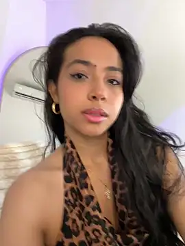 Snapshot of _Emily_Thompson_ chatting on 27, 7, 2026 Emily Thompson online show from 27, 7, 2026
