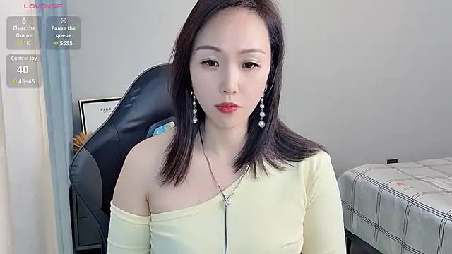 Dewluna online show from 18, 3, 2025