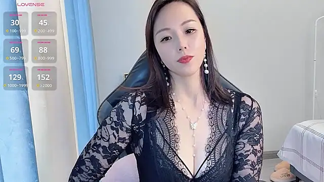 Dewluna online show from 14, 3, 2025