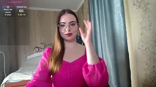 Leila Kissyu online show from 14, 4, 2026