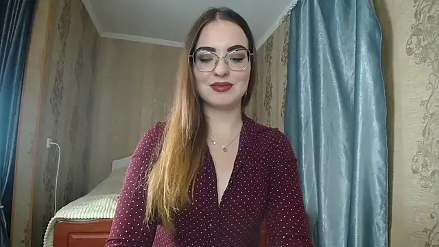 Leila Kissyu online show from 5, 11, 2025