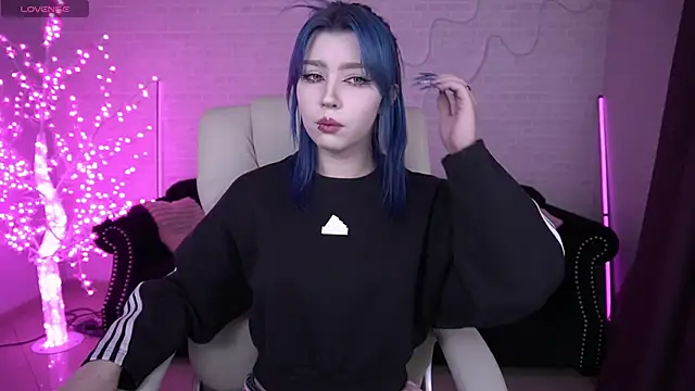 SelenaIris online show from 2, 3, 2026