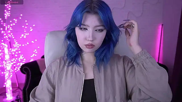 SelenaIris online show from 4, 2, 2026