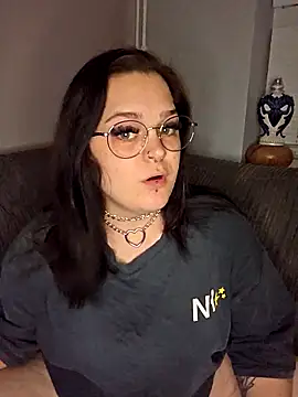 Snapshot of Saucy-Serenity chatting on 16, 10, 2025 Saucy-Serenity online show from 16, 10, 2025