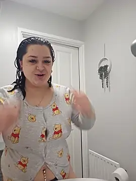 Saucy-Serenity online show from 14, 2, 2026