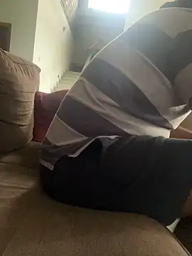 dam-her-boy online show from 18, 12, 2025