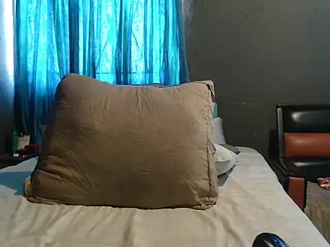 WildSeduction24xx online show from 16, 9, 2025