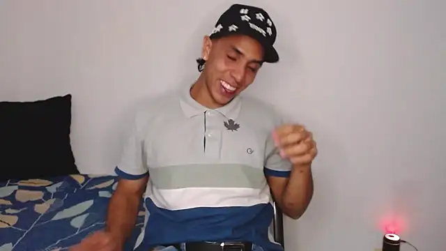 Snapshot of Monkey_uchiha777 chatting on 18, 11, 2025 Monkey uchiha777 online show from 18, 11, 2025