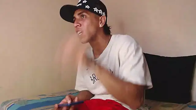 Snapshot of Monkey_uchiha777 chatting on 10, 10, 2025 Monkey uchiha777 online show from 10, 10, 2025