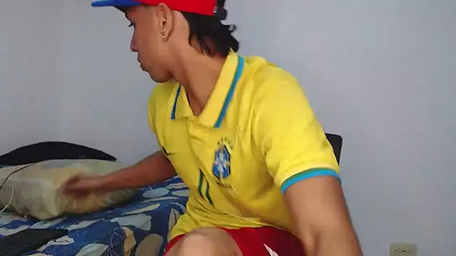 Snapshot of Monkey_uchiha777 chatting on 1, 12, 2025 Monkey uchiha777 online show from 1, 12, 2025