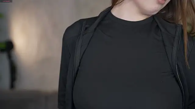 Snapshot of Billie054 chatting on 26, 11, 2025 Billie054 online show from 26, 11, 2025