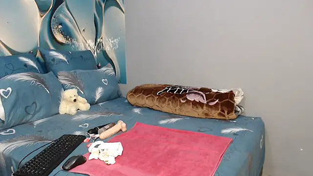 MystiqueTeee online show from 16, 10, 2025