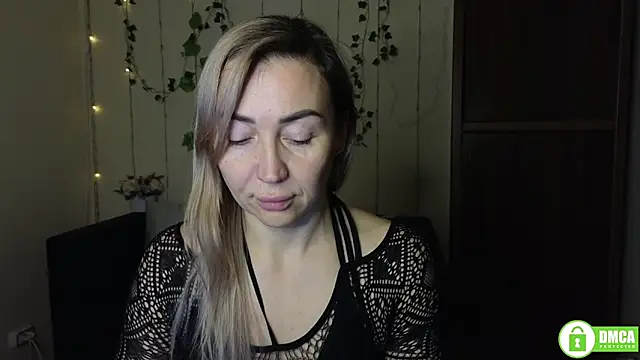 Kiss julli88I online show from 21, 12, 2025