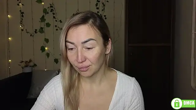 Kiss julli88I online show from 5, 1, 2026