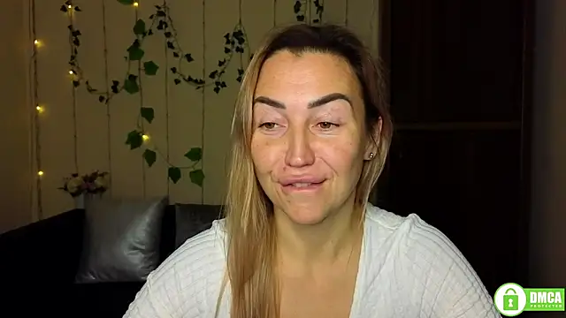 Snapshot of Kiss_julli88I chatting on 29, 11, 2025 Kiss julli88I online show from 29, 11, 2025