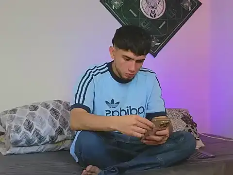 Snapshot of samevansx_ chatting on 9, 10, 2025 samevansx online show from 9, 10, 2025