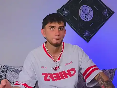 Snapshot of samevansx_ chatting on 28, 10, 2025 samevansx online show from 28, 10, 2025