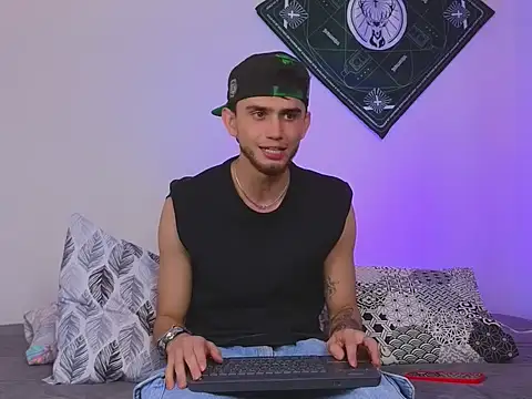 Snapshot of samevansx_ chatting on 1, 10, 2025 samevansx online show from 1, 10, 2025