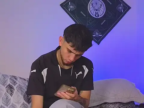 Snapshot of samevansx_ chatting on 25, 10, 2025 samevansx online show from 25, 10, 2025