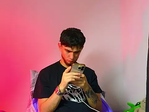 samevansx  online show from 18, 12, 2025