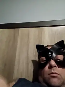 papi bad  online show from 10, 3, 2025