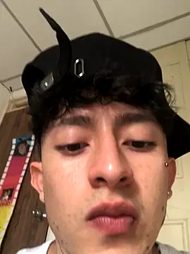 Snapshot of troy_rouge chatting on 9, 10, 2025 troy rouge online show from 9, 10, 2025