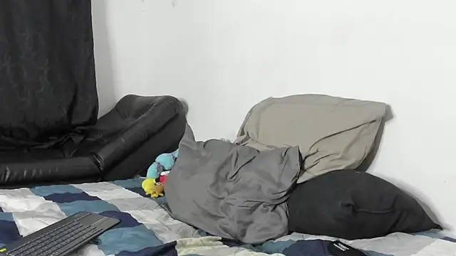 troy rouge online show from 5, 3, 2026