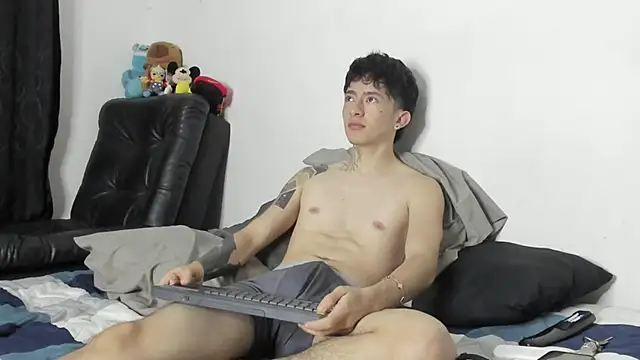 troy rouge online show from 12, 2, 2026