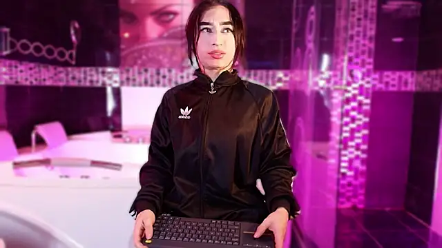 Small Hot19 online show from 20, 2, 2026