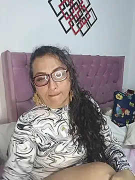 AlessandraLeroy online show from 6, 2, 2026