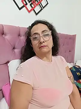 AlessandraLeroy online show from 25, 5, 2026