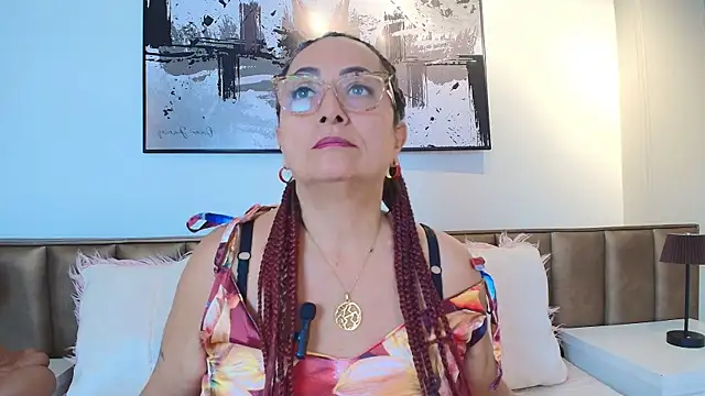 Snapshot of AlessandraLeroy chatting on 29, 6, 2026 AlessandraLeroy online show from 29, 6, 2026