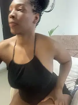 Nahomy gree online show from 24, 2, 2026