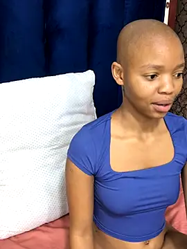 BondiBitch online show from 5, 11, 2025