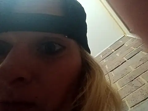 KITTYBOOBOOFUXX online show from 21, 7, 2026